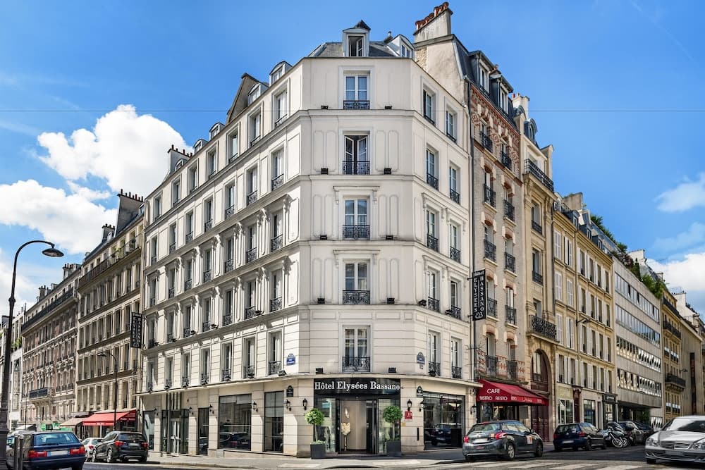 Hôtel Elysées Bassano