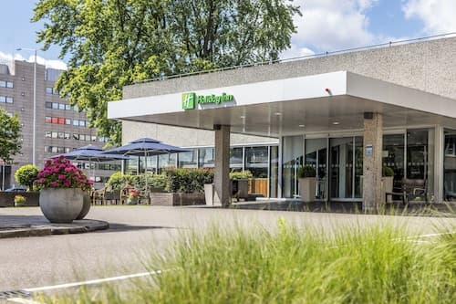 Holiday Inn Eindhoven Centre by IHG