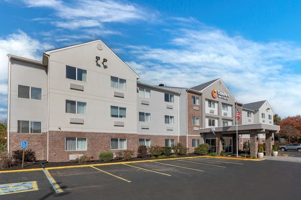 Comfort Inn & Suites