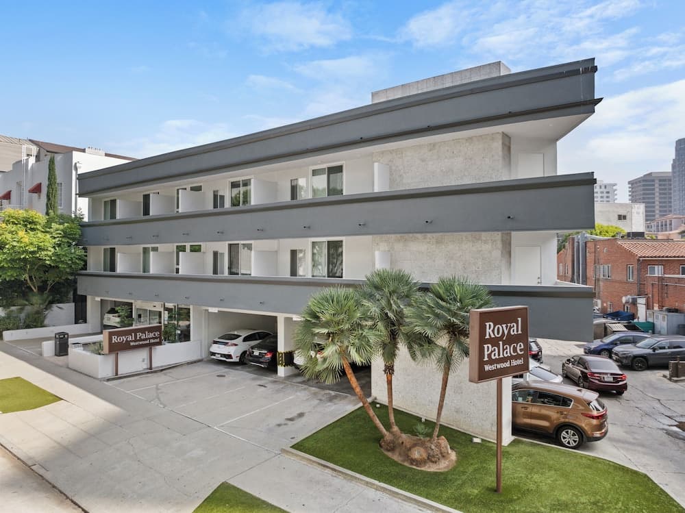 Konaklama yerinin ön cephesi