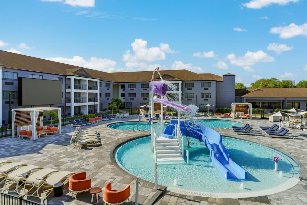 Courtyard by Marriott Lake Buena Vista at Vista Centre