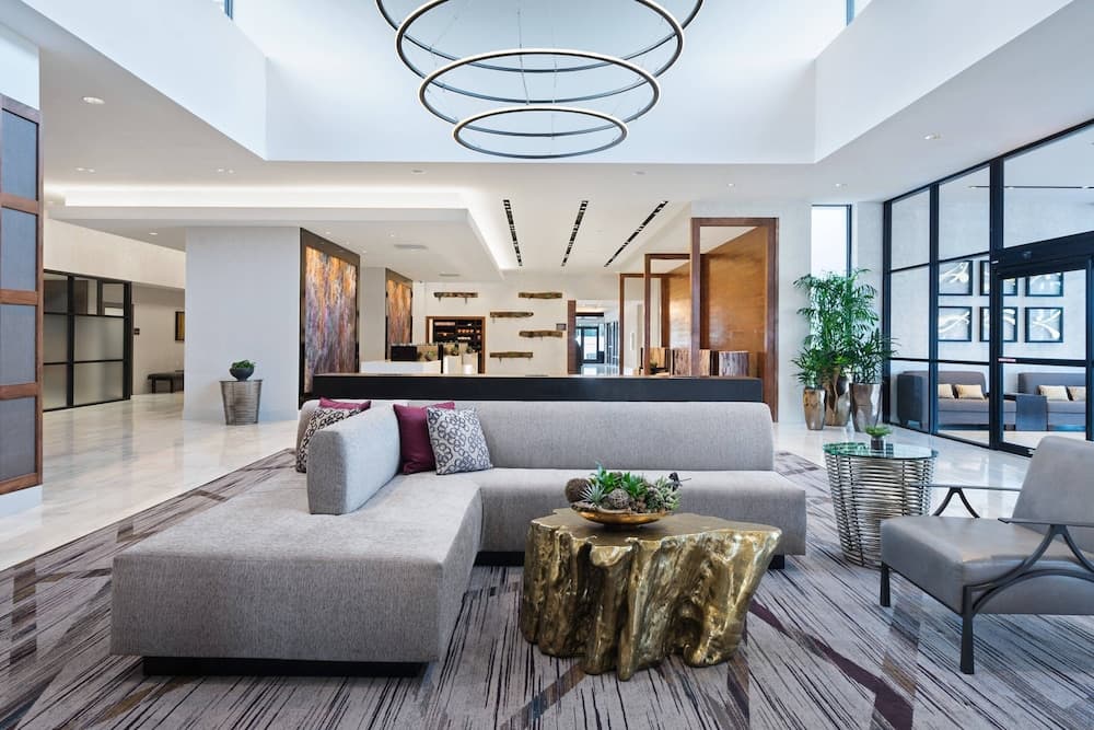 Lobi dinlenme salonu