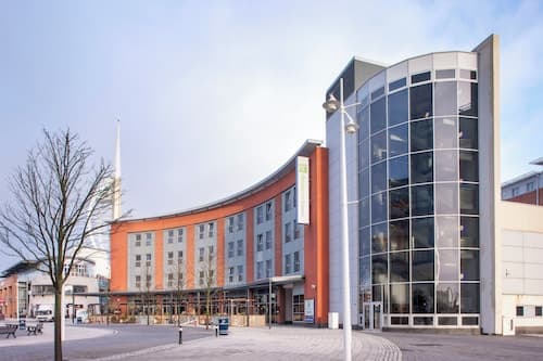 Holiday Inn Express Portsmouth - Gunwharf Quays by IHG