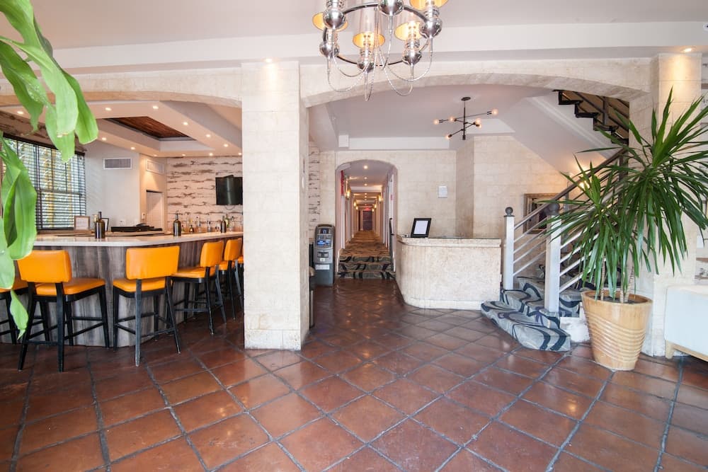 Giriş/çıkış büfesi