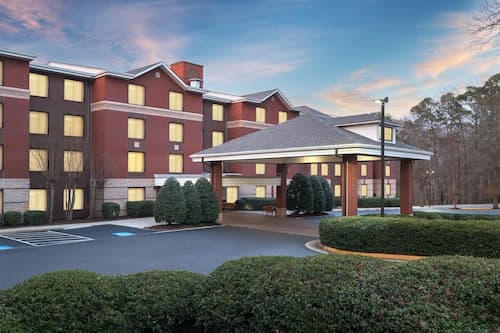 Homewood Suites by Hilton Williamsburg