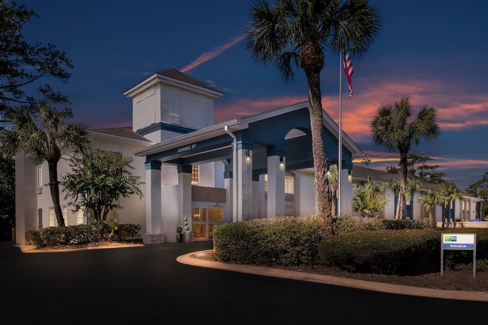 Holiday Inn Express Saint Simons Island by IHG