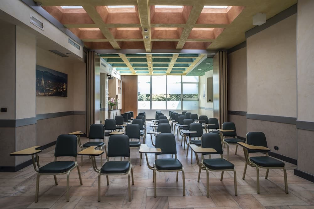 Toplantı salonu/imkânları