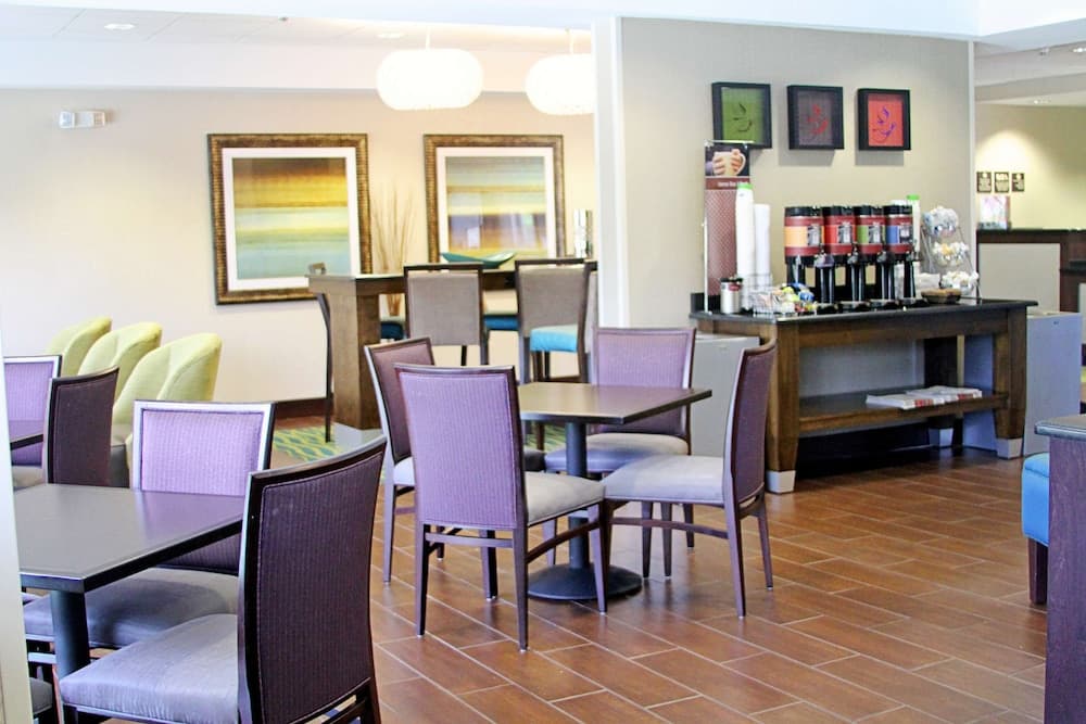 Hampton Inn Tampa/Rocky Point-Airport
