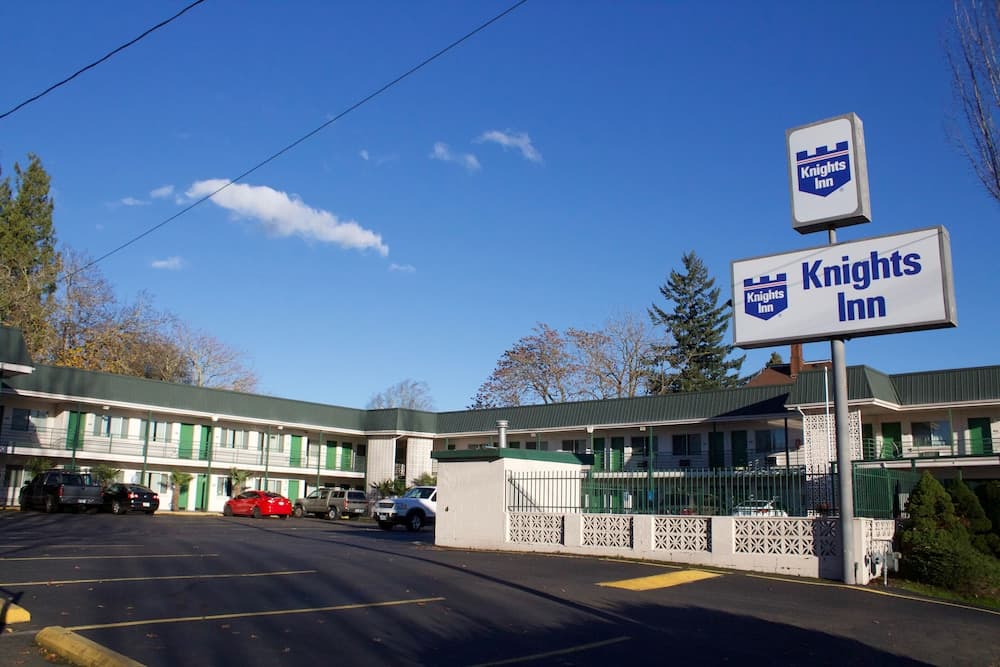 Knights Inn Salem, OR