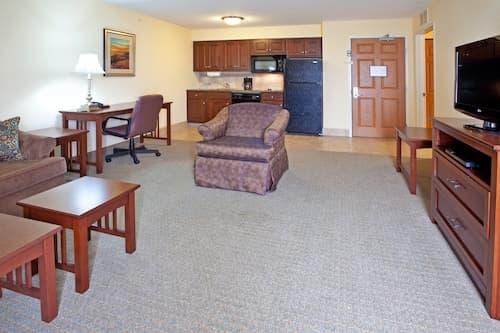 Staybridge Suites Elkhart North by IHG