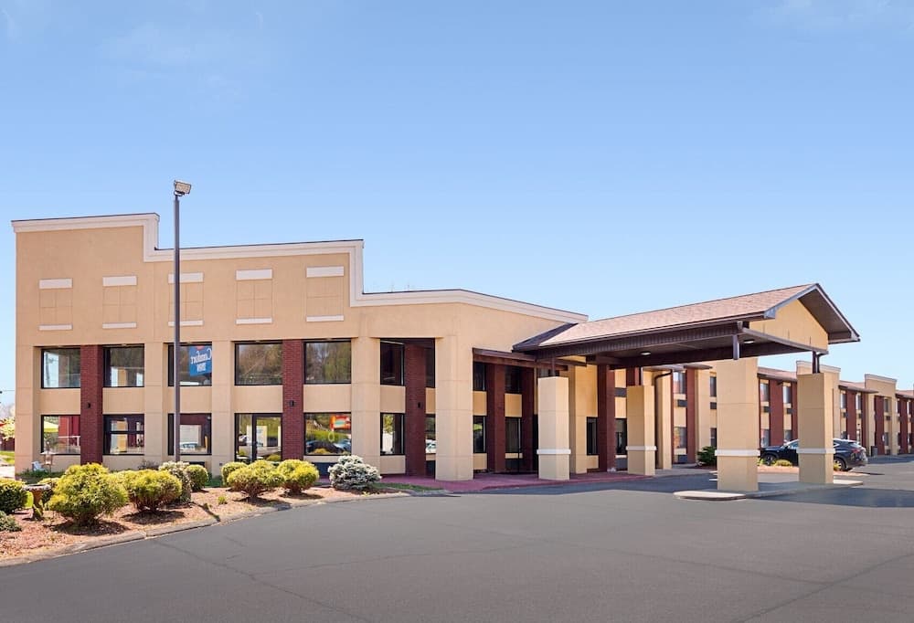Quality Inn Parkersburg North - Vienna