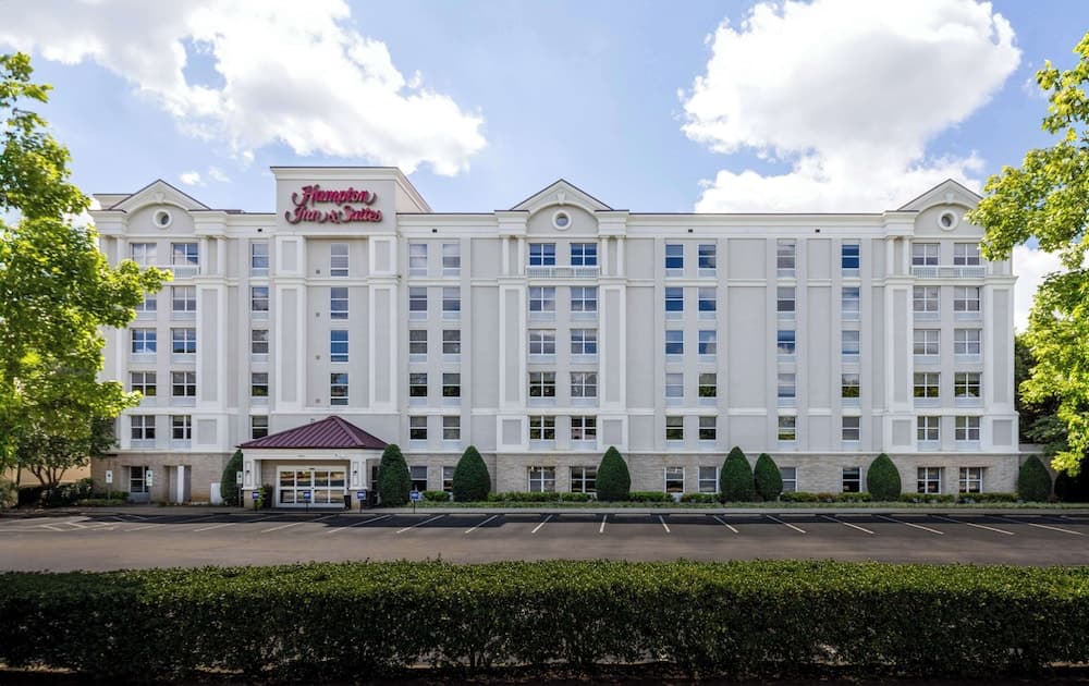 Hampton Inn & Suites Raleigh Cary Lenovo Center