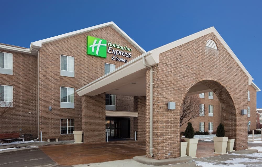 Holiday Inn Express & Suites Sioux Falls At Empire Mall by IHG