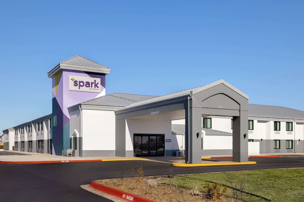 Spark by Hilton Bentonville