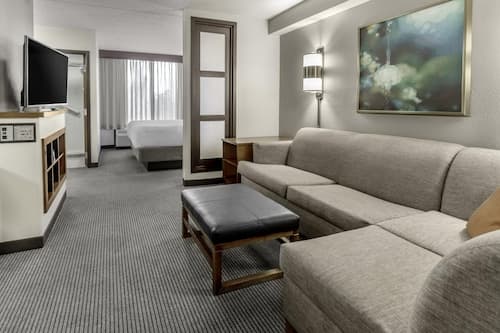 Hyatt Place Charlotte Airport / Billy Graham Parkway