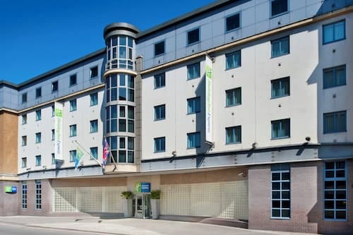 Holiday Inn Express London City by IHG
