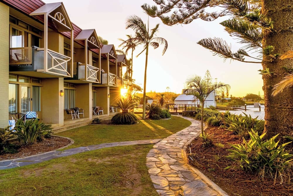 Comfort Resort Waters Edge