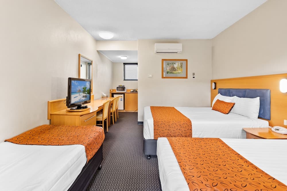 Park Motor Inn