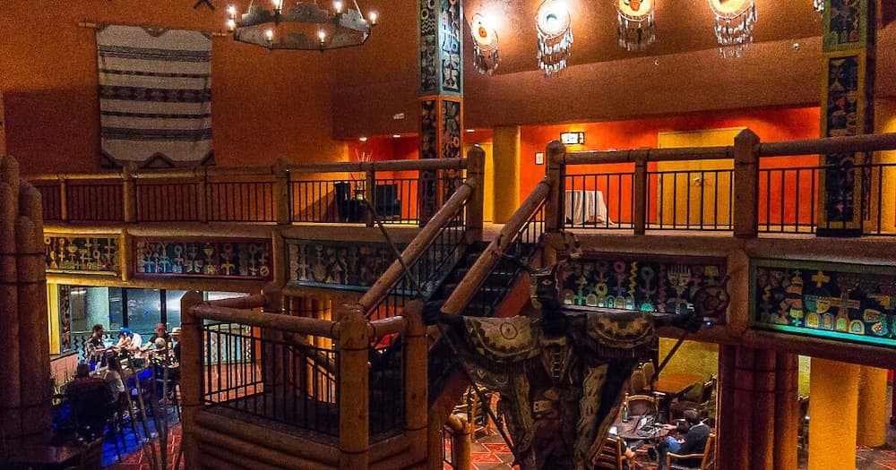 Lobi dinlenme salonu