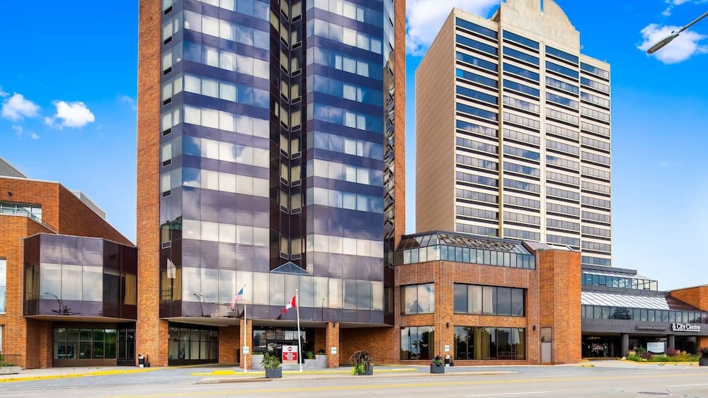 Best Western Plus Waterfront Hotel