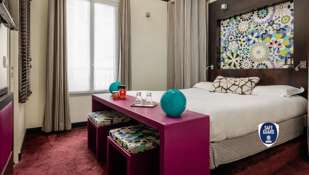 Hôtel Courcelles Étoile