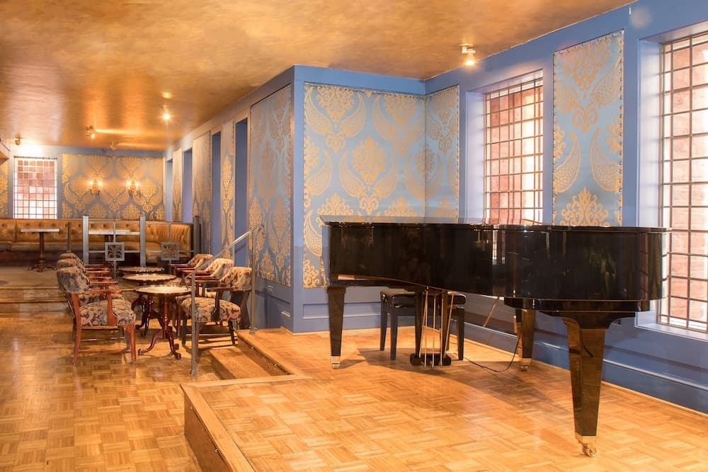 Lobi dinlenme salonu