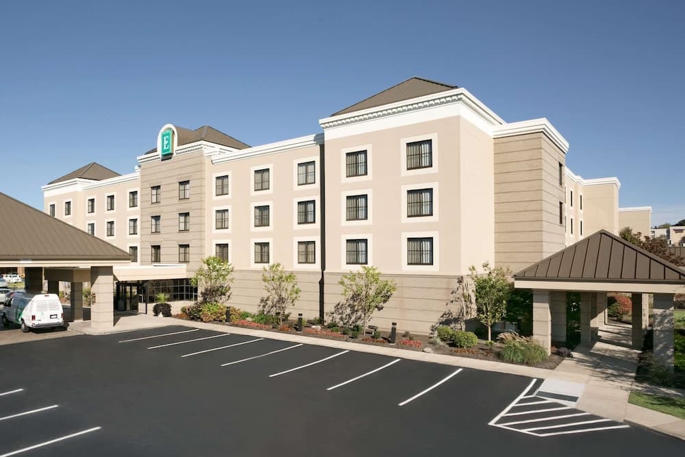 Embassy Suites by Hilton Cleveland Beachwood