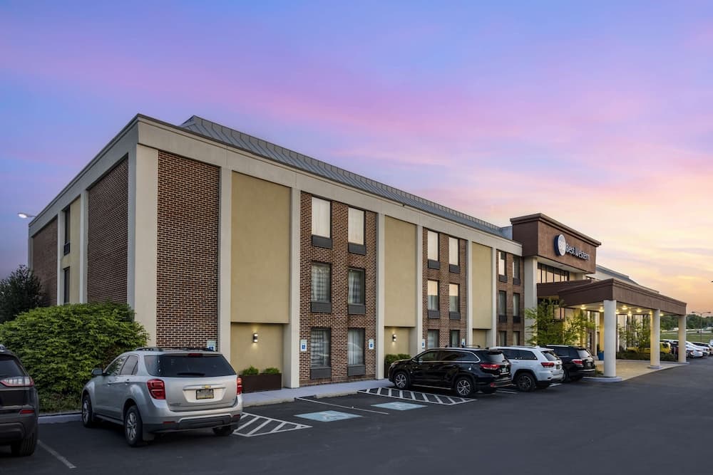 Best Western Harrisburg North Hotel