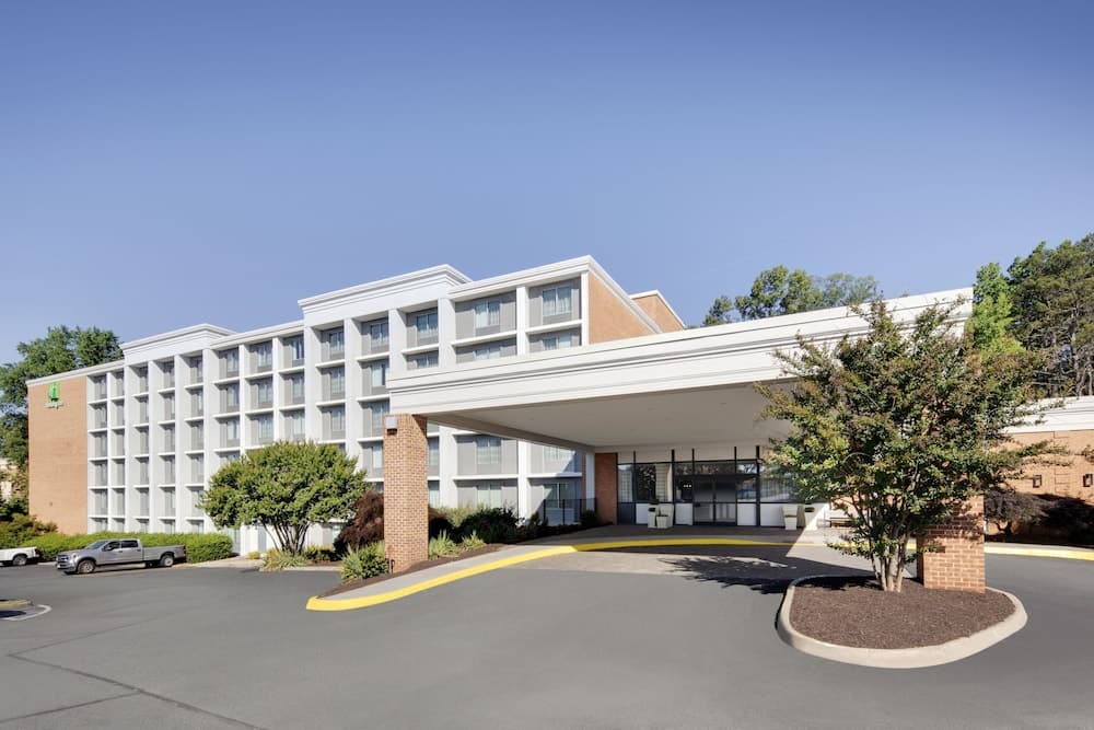 Holiday Inn Charlottesville-Univ Area by IHG