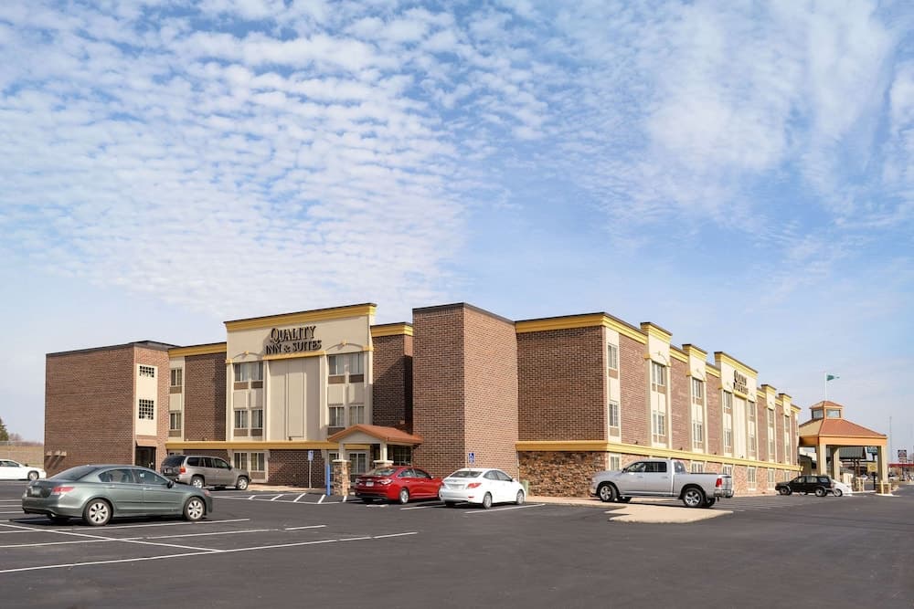 Quality Inn & Suites Ames Conference Center Near ISU Campus