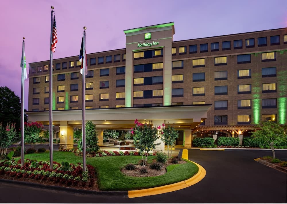 Holiday Inn Charlotte University Executive Park by IHG