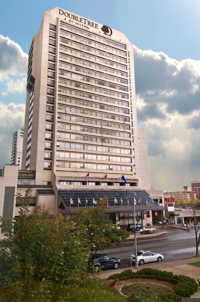 DoubleTree by Hilton Hotel London Ontario