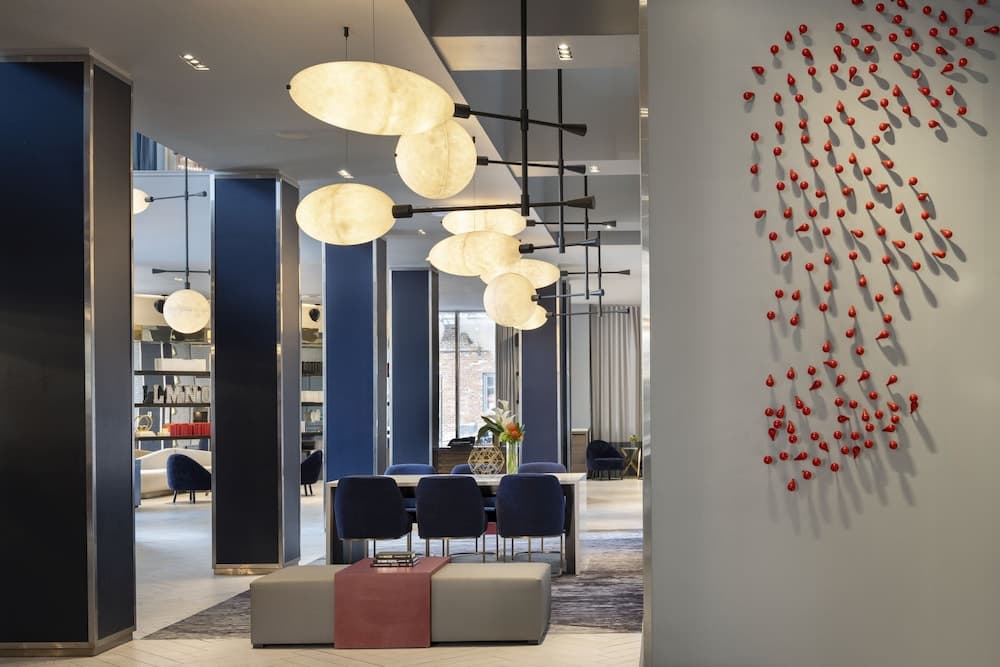 Lobi dinlenme salonu