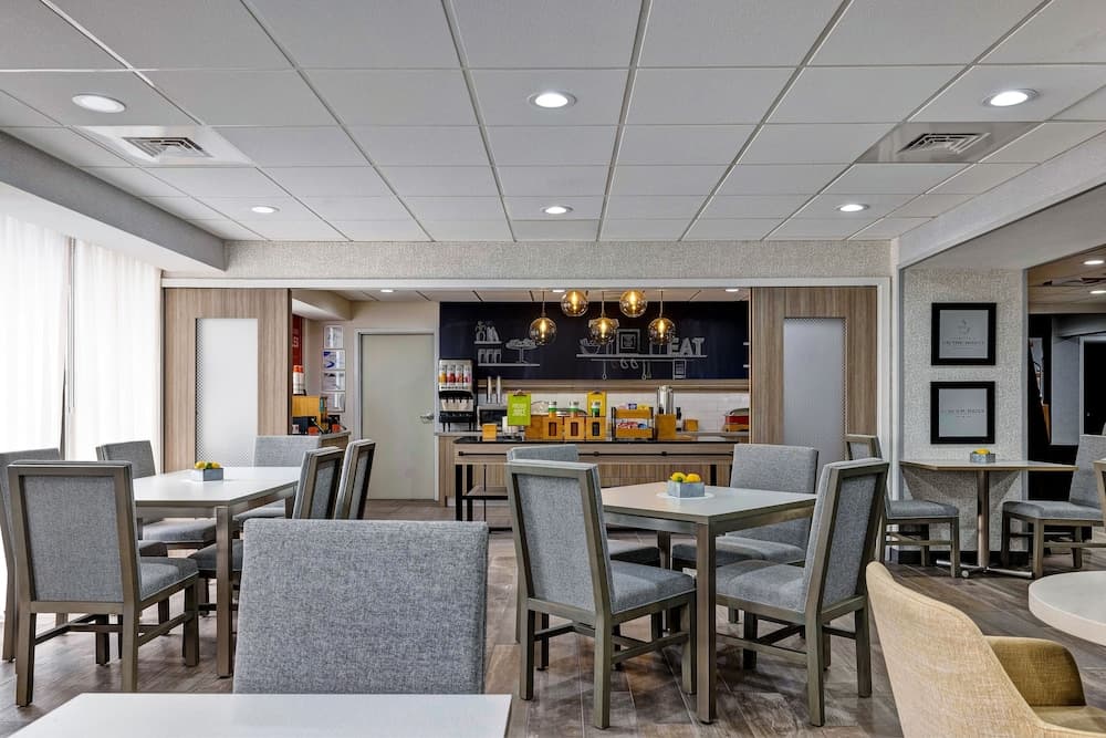 Lobi dinlenme salonu