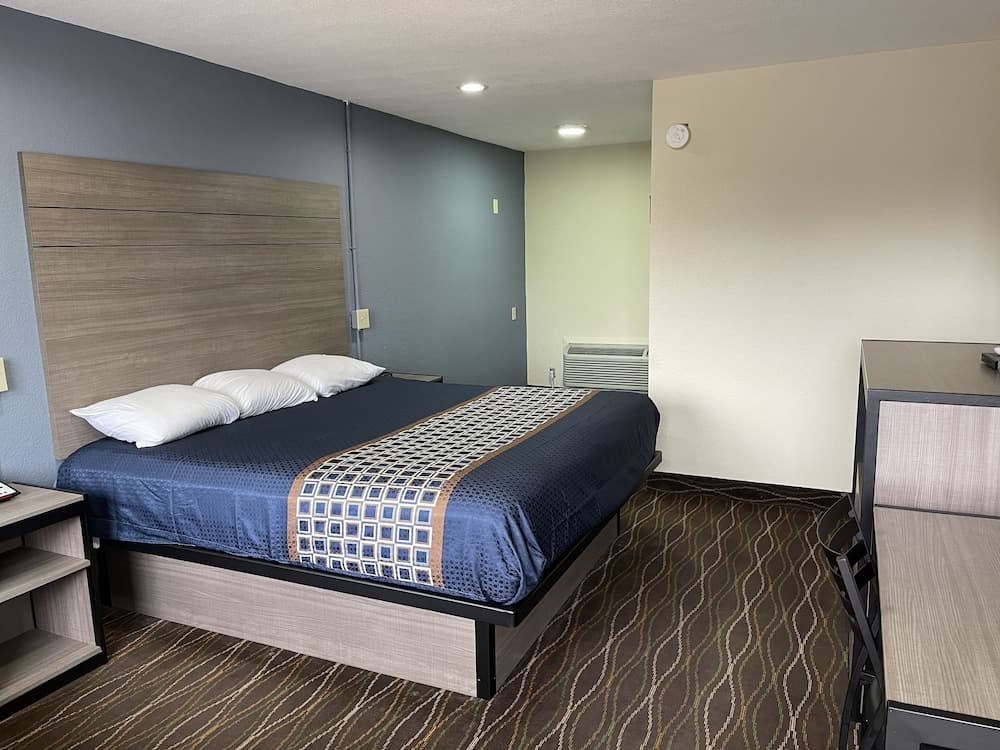 Americas Best Value Inn Alexandria