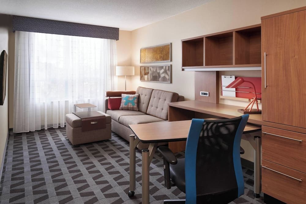 TownePlace Suites by Marriott Windsor