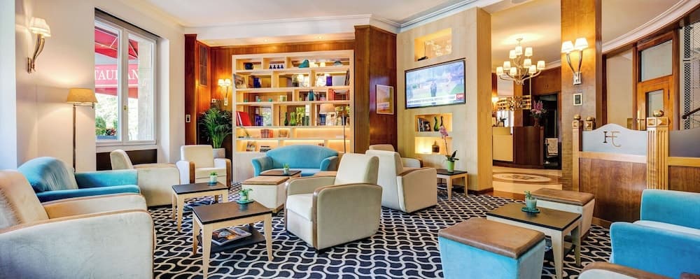 Lobi dinlenme salonu