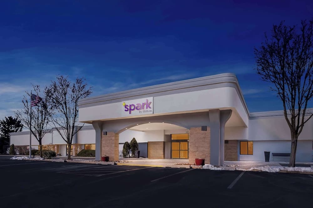 Spark by Hilton Bensalem Philadelphia