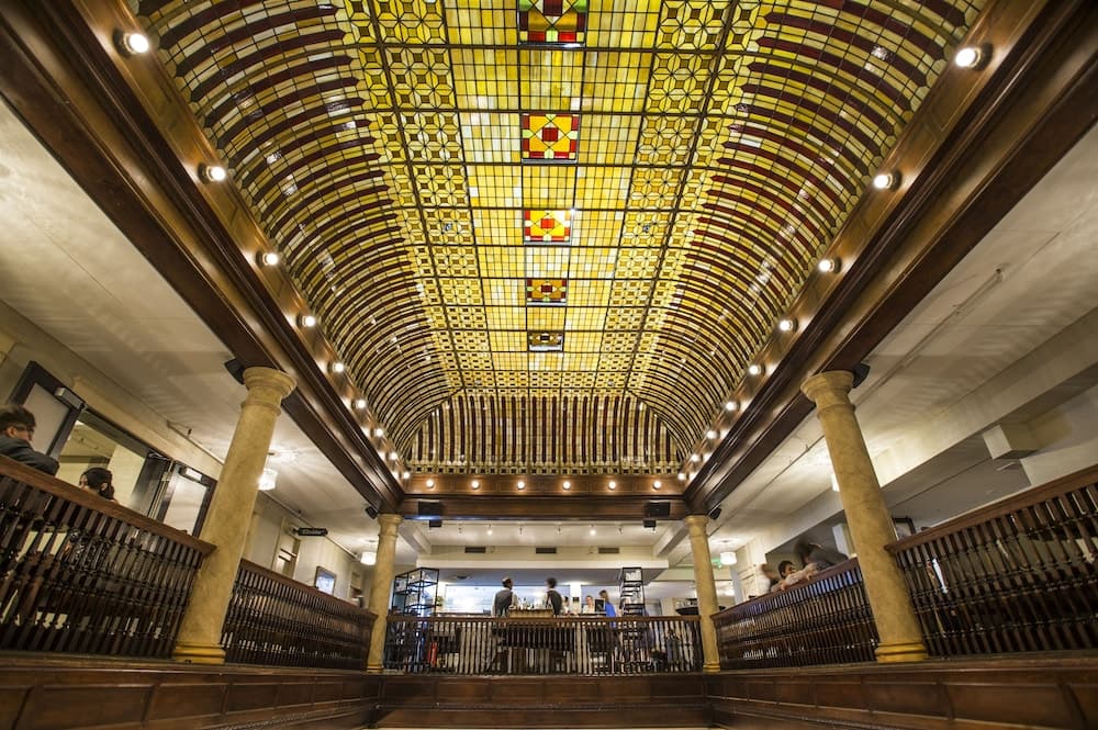 Lobi dinlenme salonu