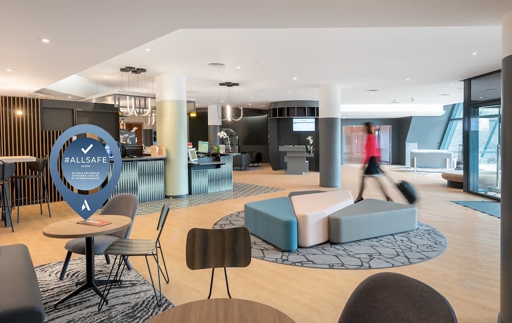 Lobi dinlenme salonu