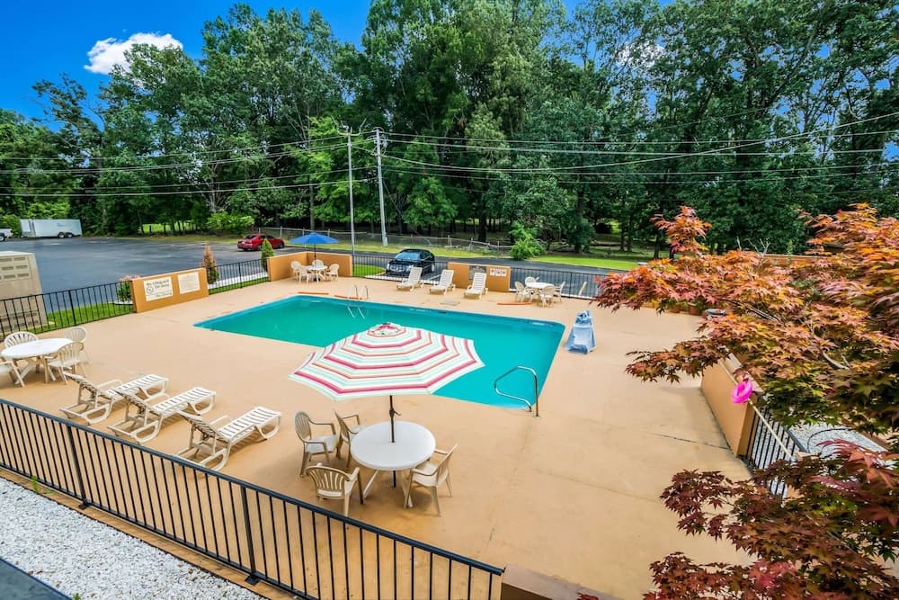 Quality Inn & Suites Corinth West