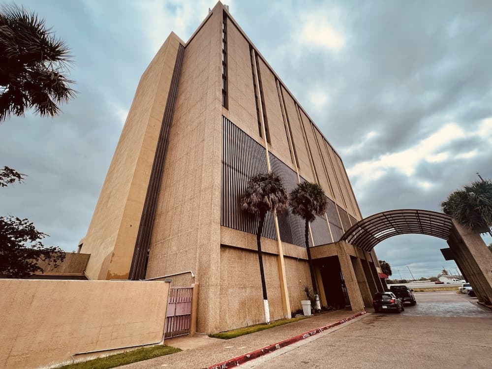 Hotel Ava