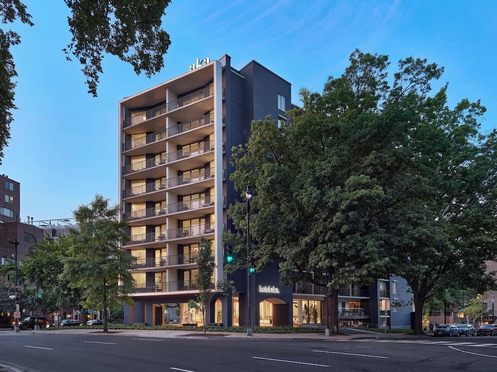 Hotel AKA Washington Circle