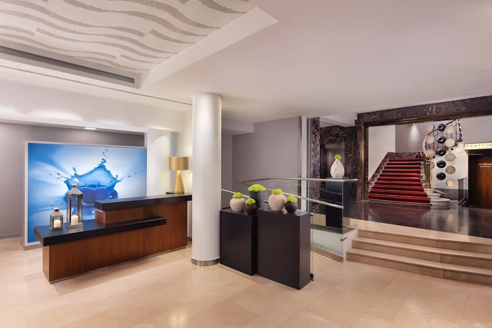 Lobi dinlenme salonu