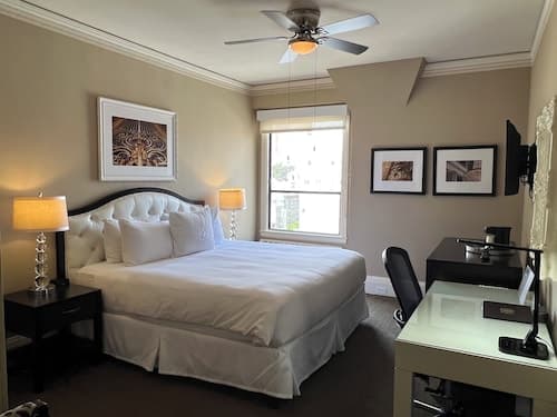 Kensington Park Hotel