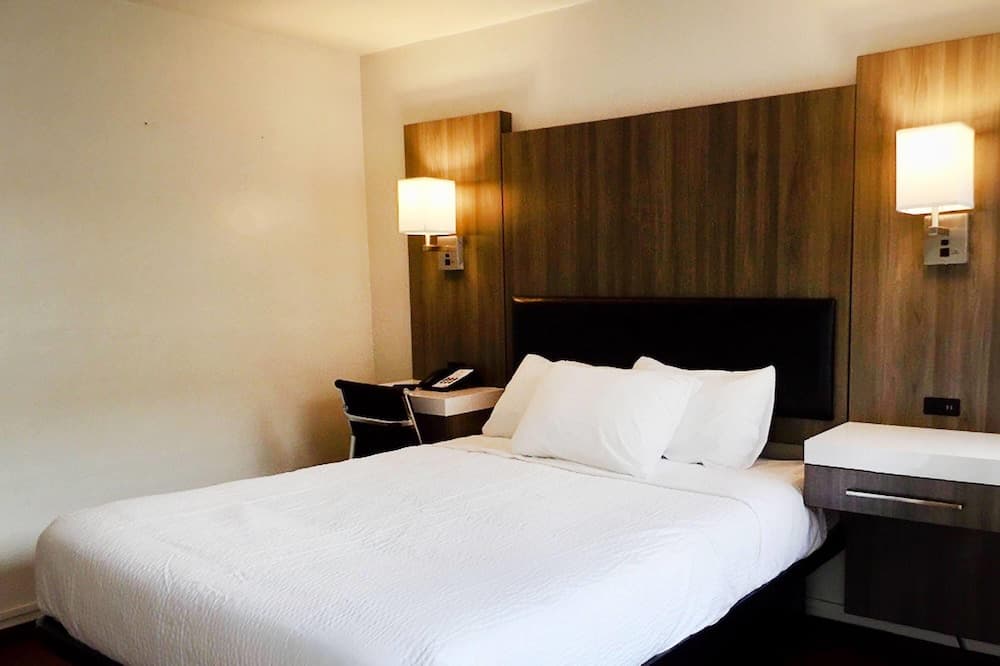 The Dylan, a Baymont by Wyndham