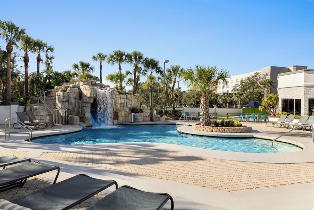Crowne Plaza Orlando - Lake Buena Vista  by IHG