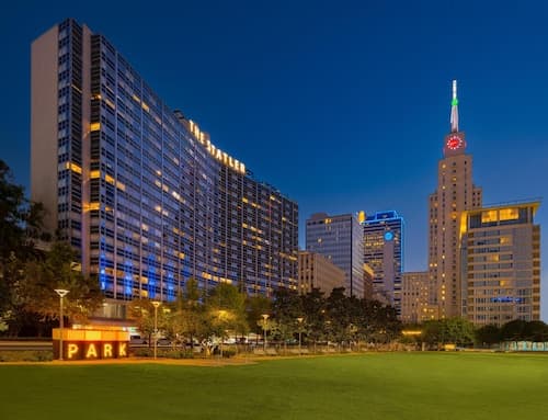 The Statler Dallas Curio Collection By Hilton
