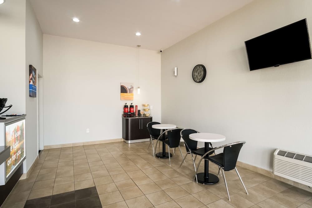 Lobi