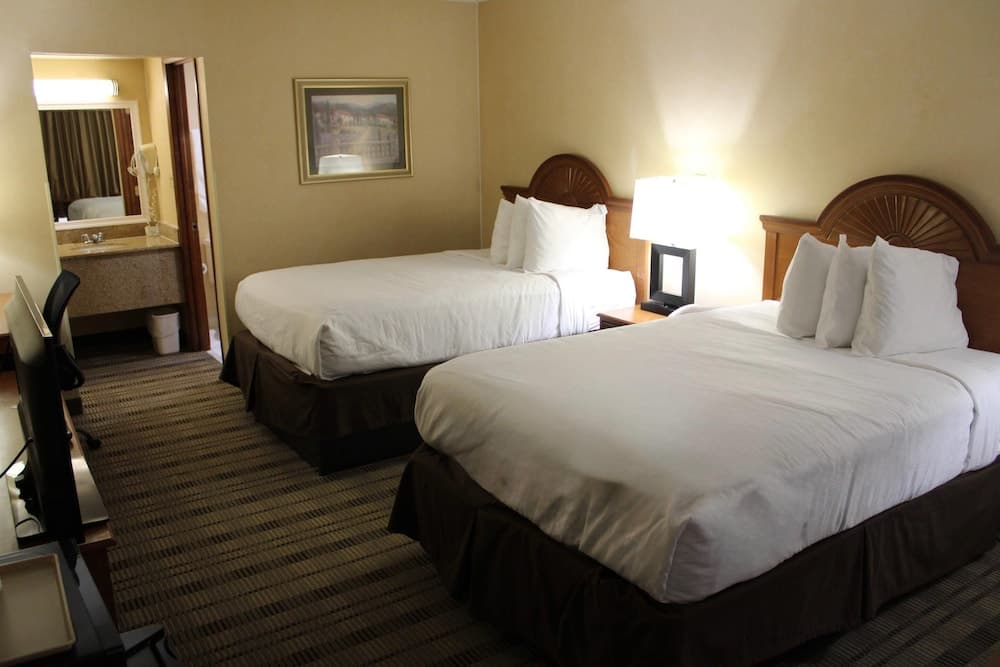 Hill City Inn